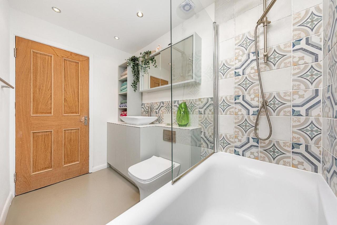 Veeve - Cosy In The Heart Of Angel Leilighet London Eksteriør bilde